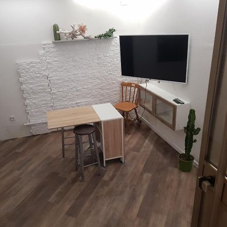 Massaro Apartments Via Bramante Pescara Bagian luar foto